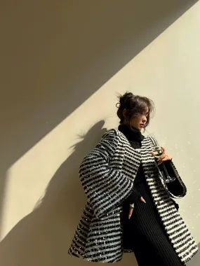 Aconiconi Elegant Black And White Stripe Long Sleeve Long Wool Coat- Quiet Night Flowing Light