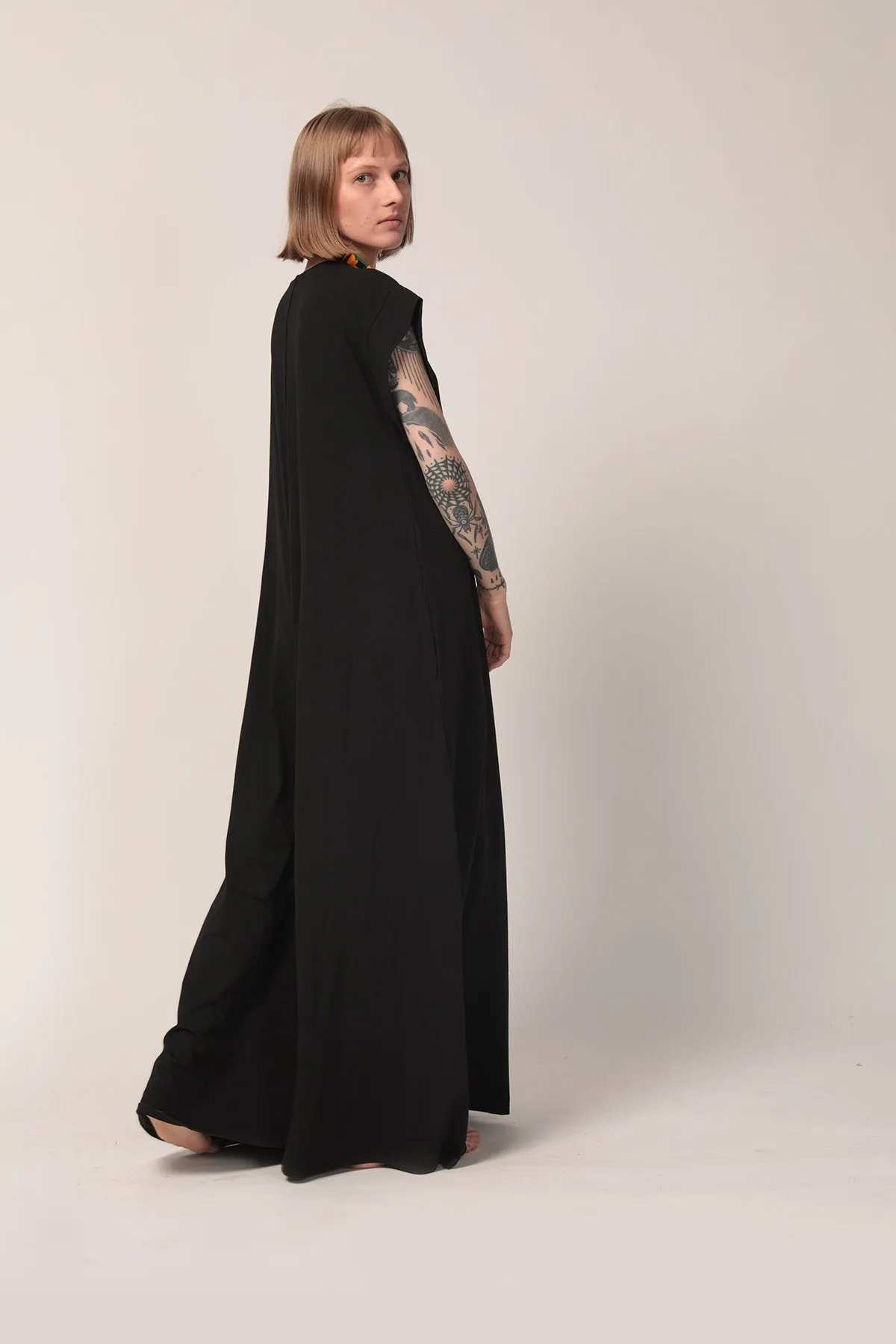 Black Maxi Dress with Pockets