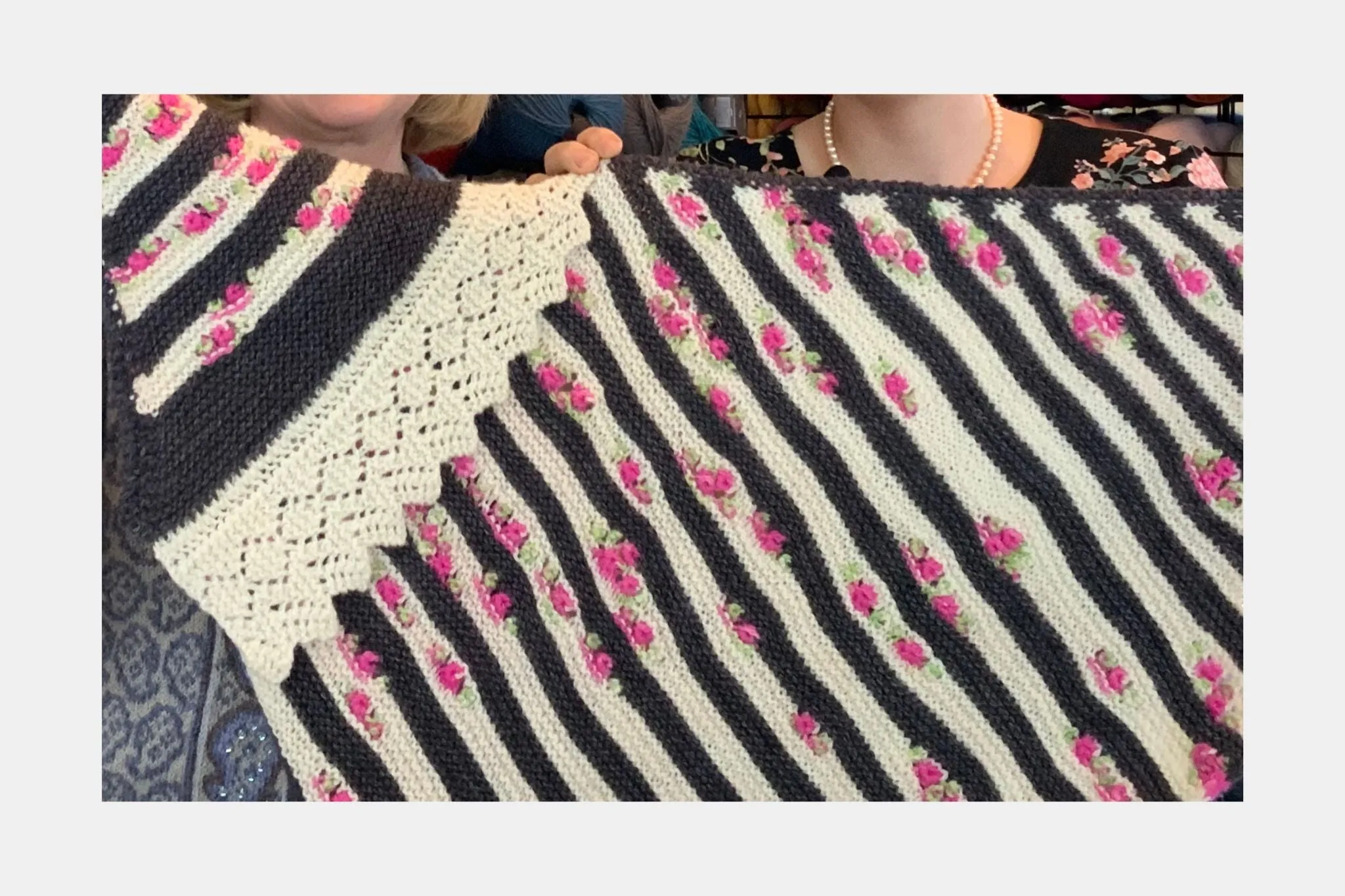 Floral Bouquet Striped Shawl Kit