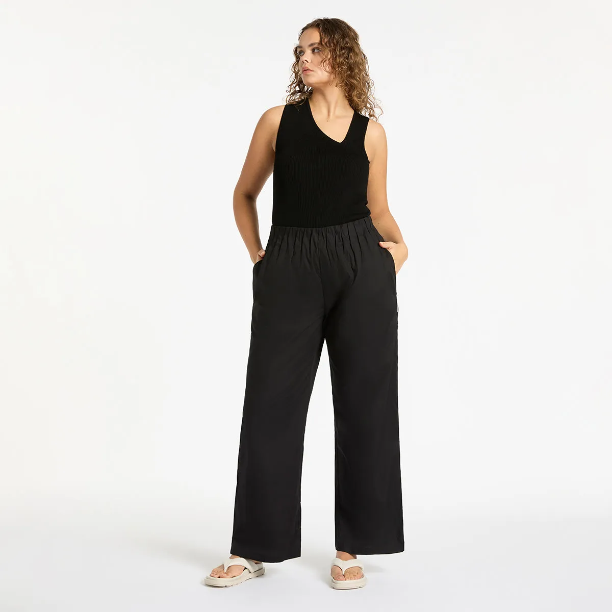 Frontier - Women's Pants / Soft Black