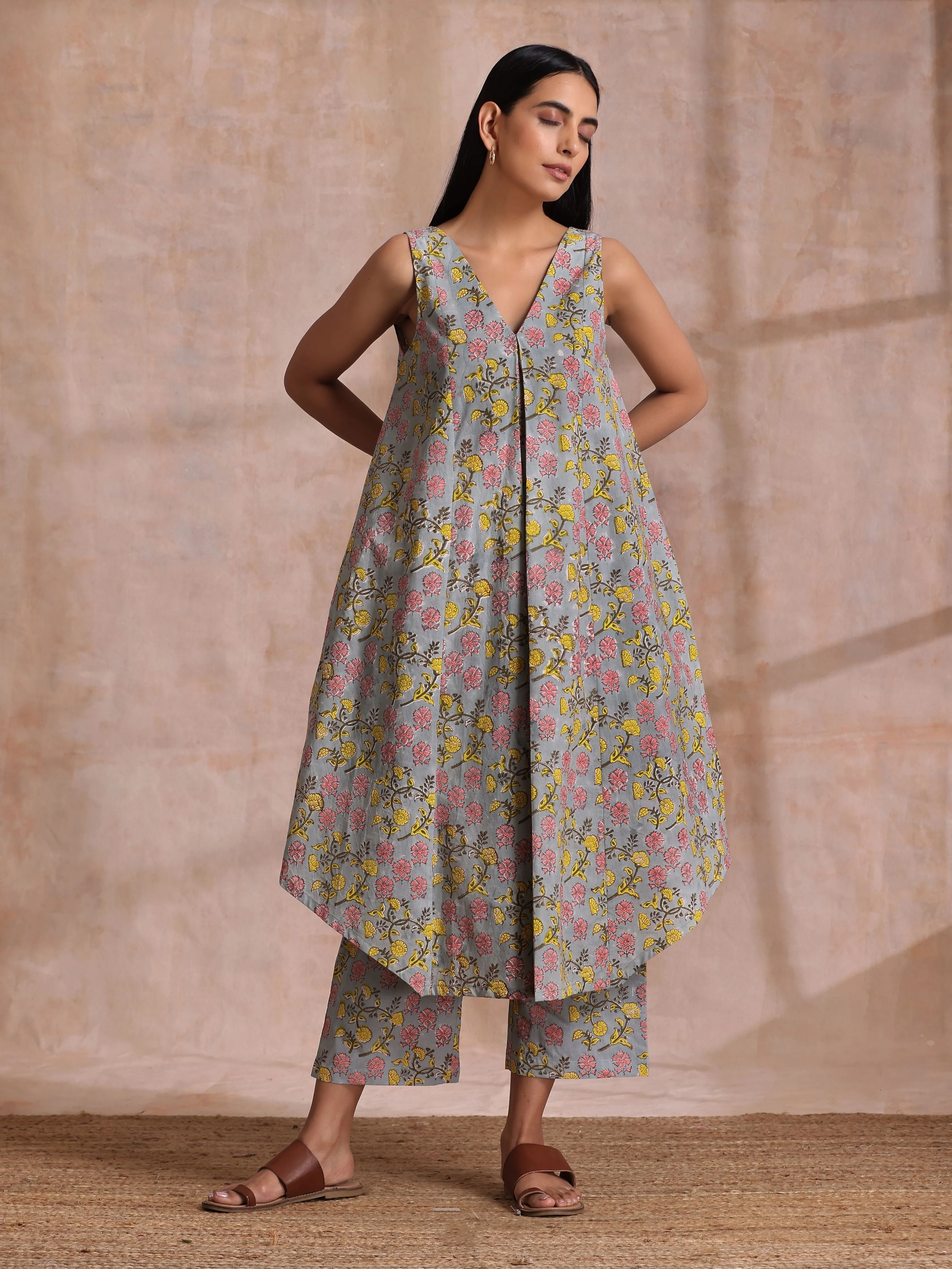 Grey Overall Floral Block Print Cotton Sleeveless Flared  Kurta Pant Set