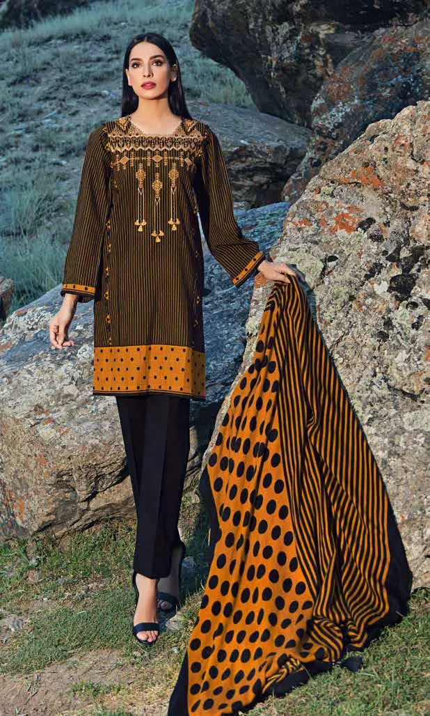 Gul Ahmed Winter Collection 2019 – AY-05