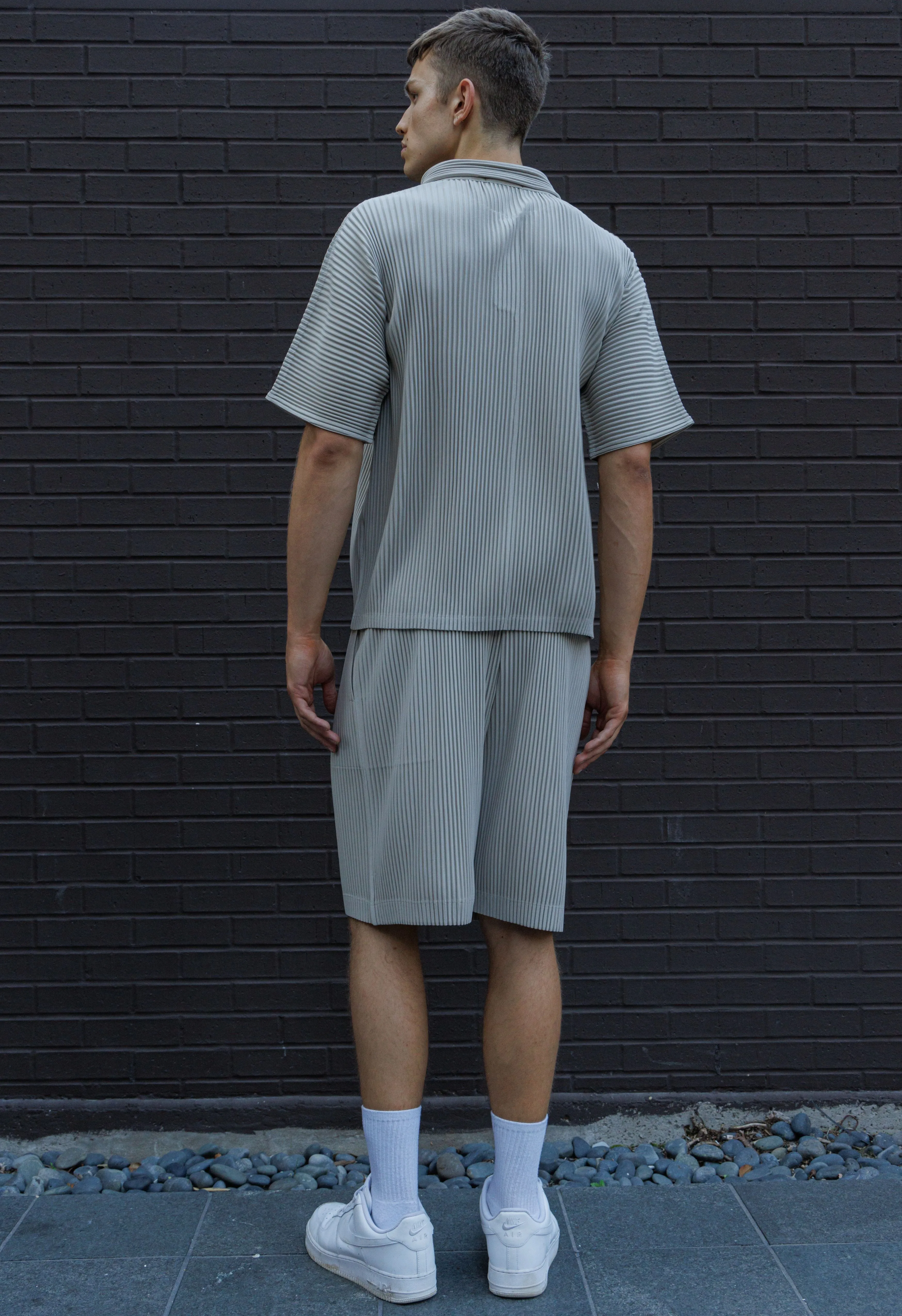 Pleated Short in Grey