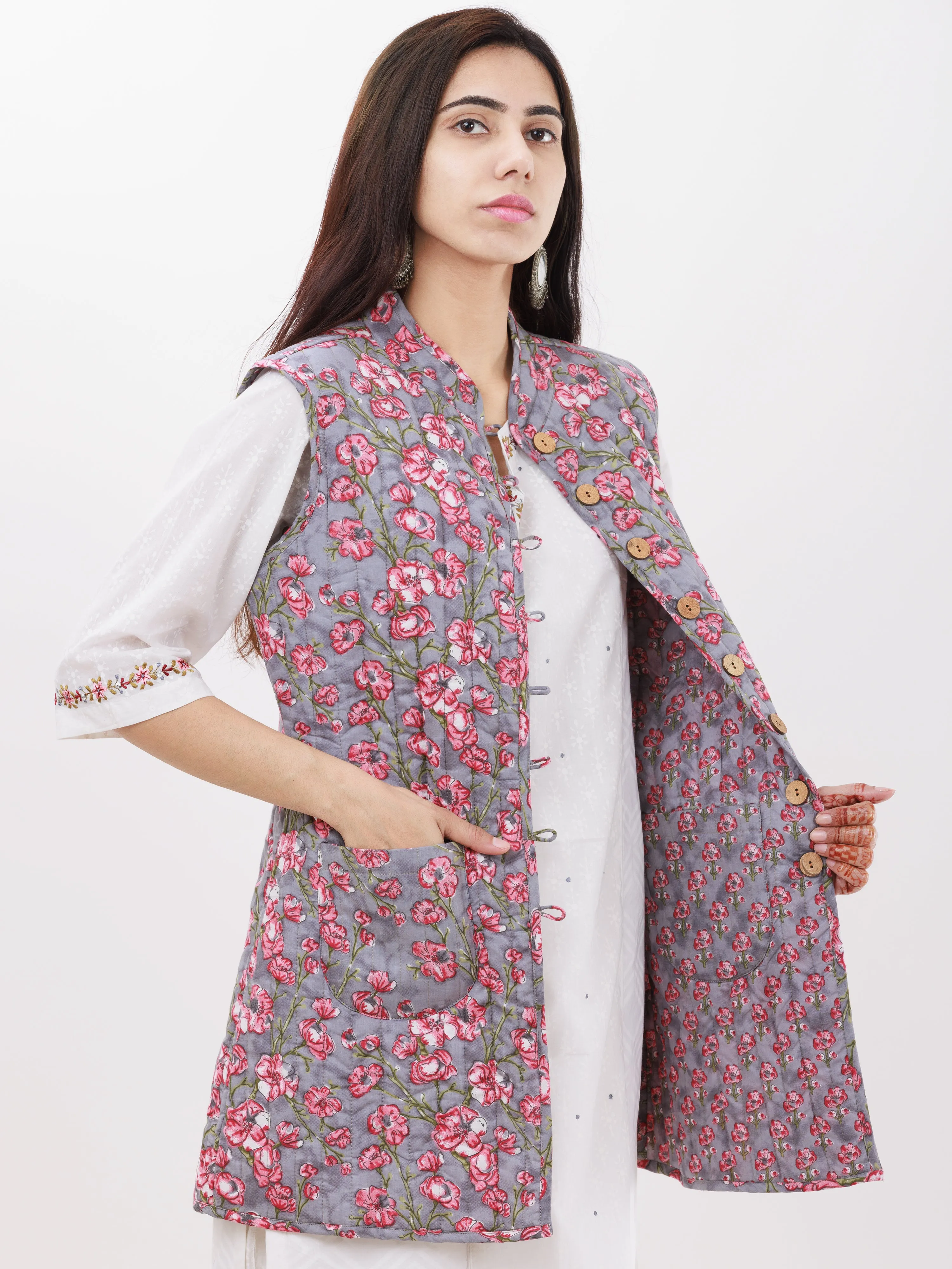 Shishir Anaysa Quilted Reversible Sleeveless Jacket