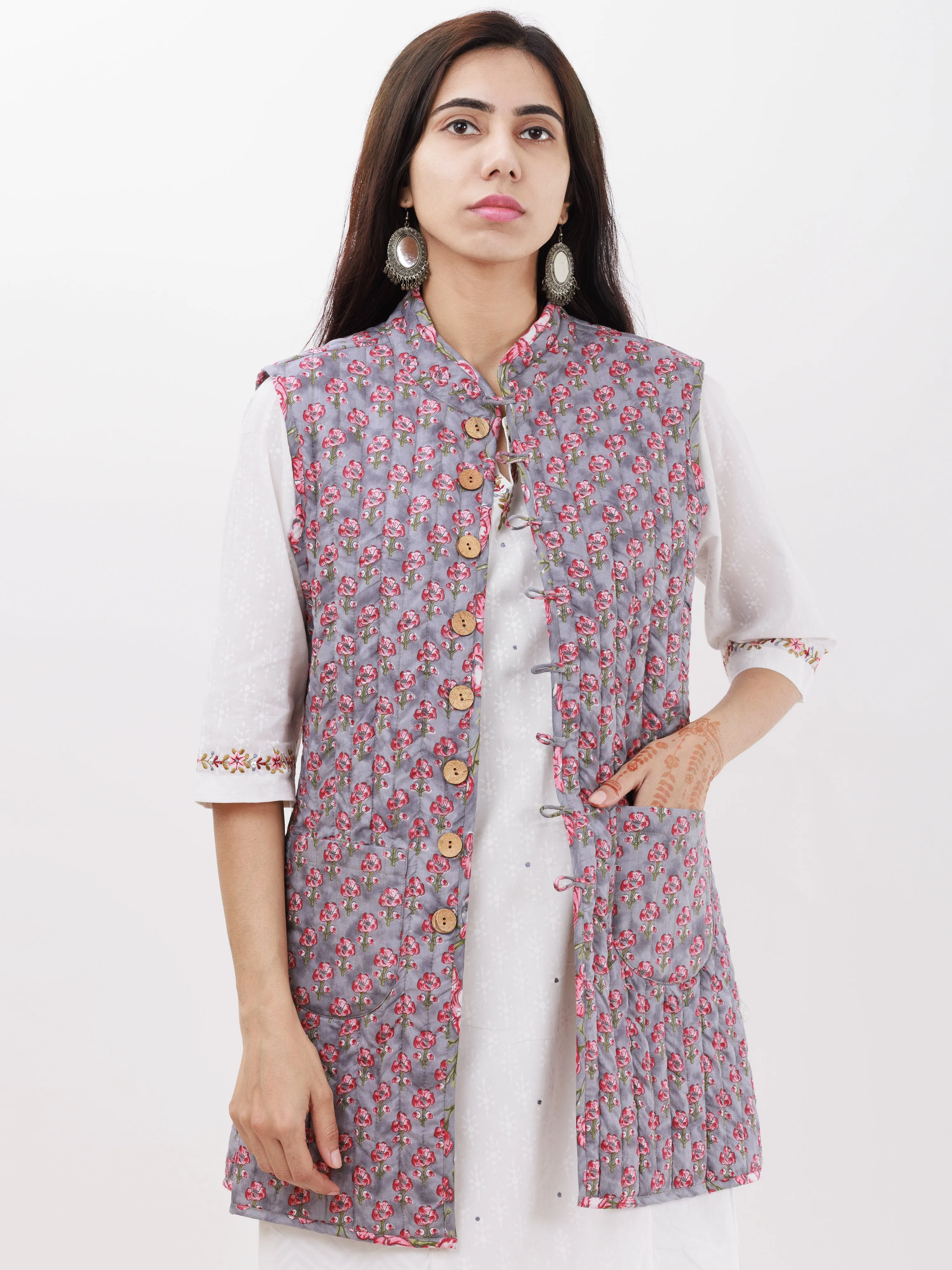 Shishir Anaysa Quilted Reversible Sleeveless Jacket