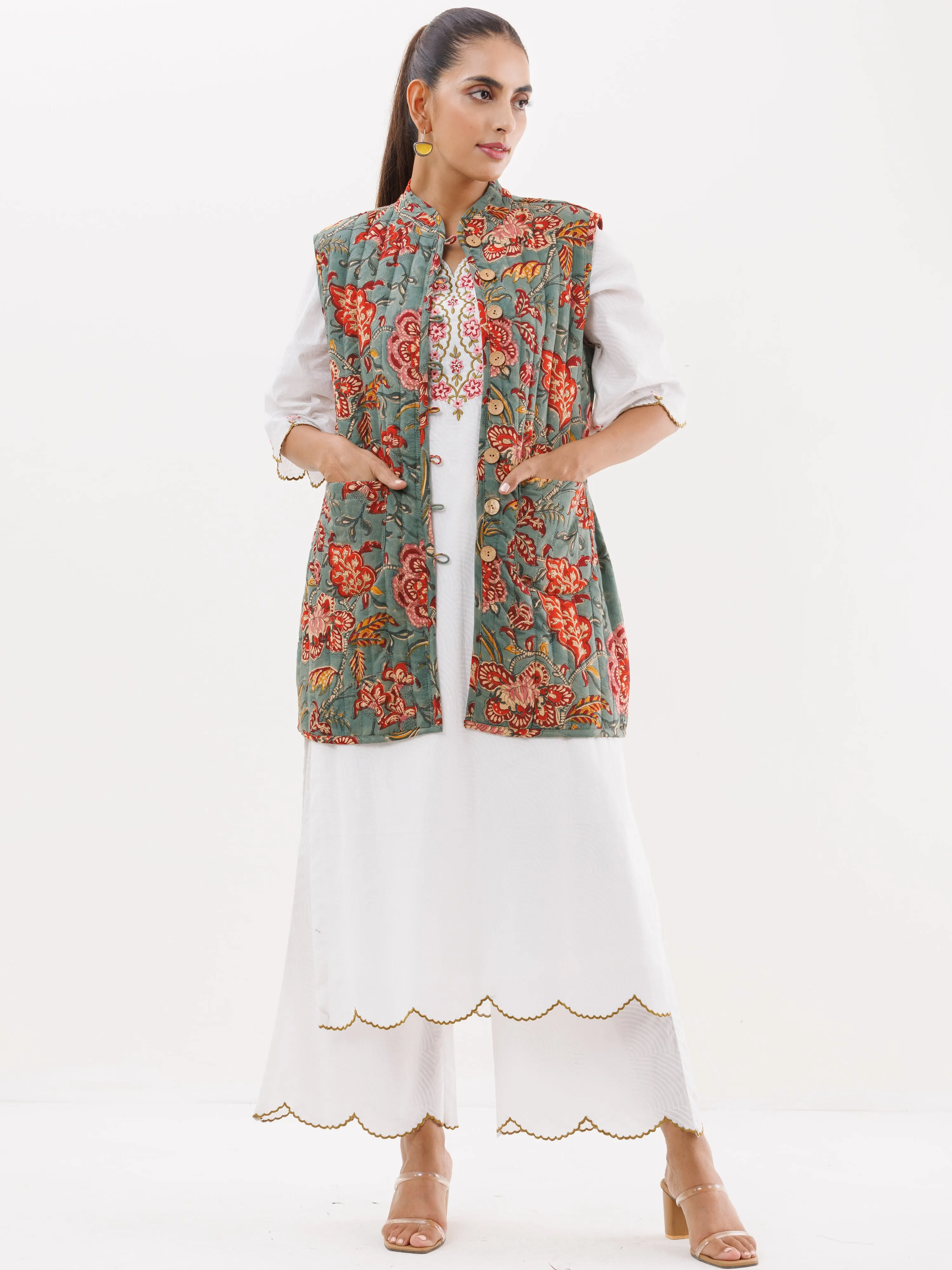 Shishir Tamanna Quilted Reversible Sleeveless Jacket