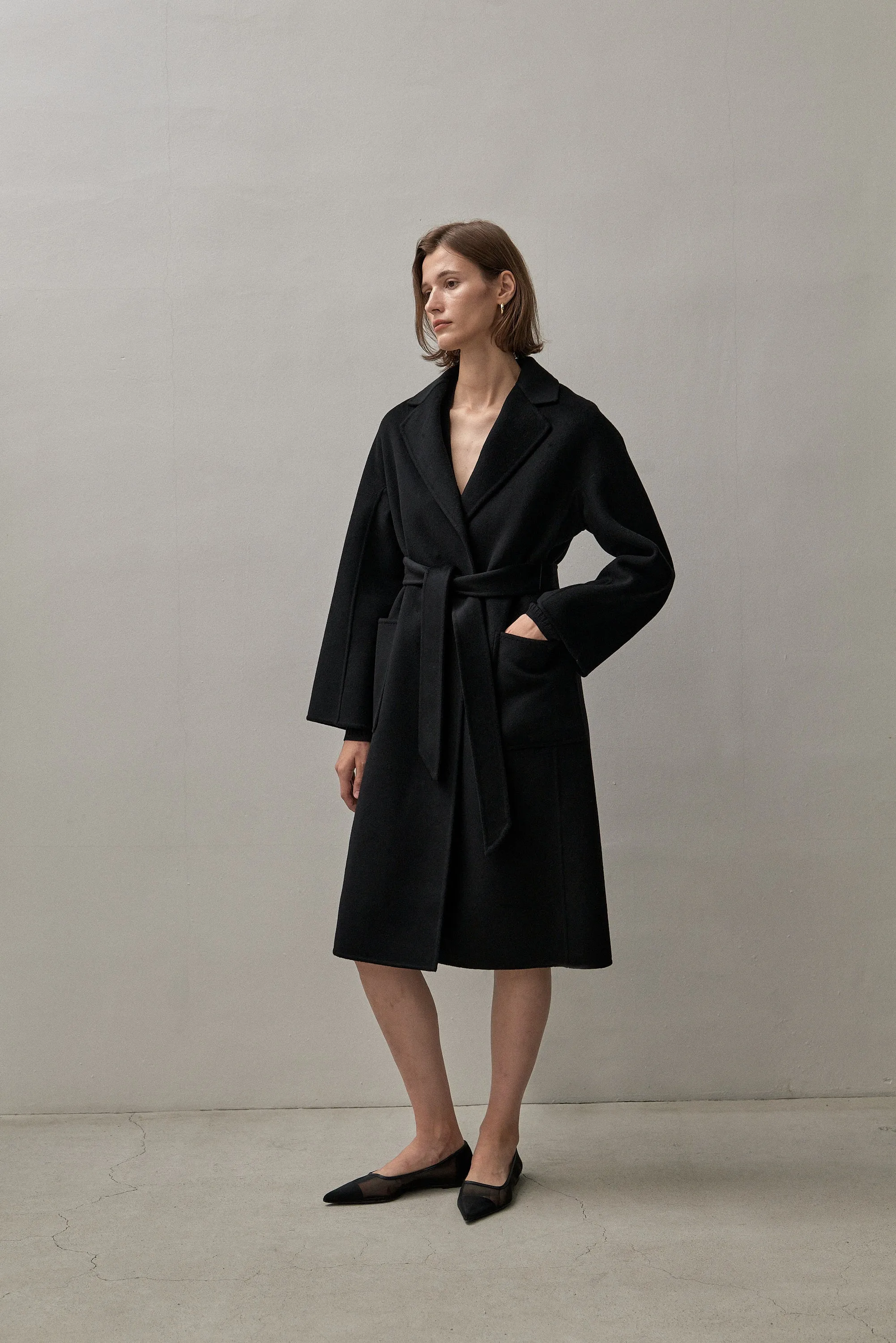 THE CLASSIC COAT - BLACK 90/10