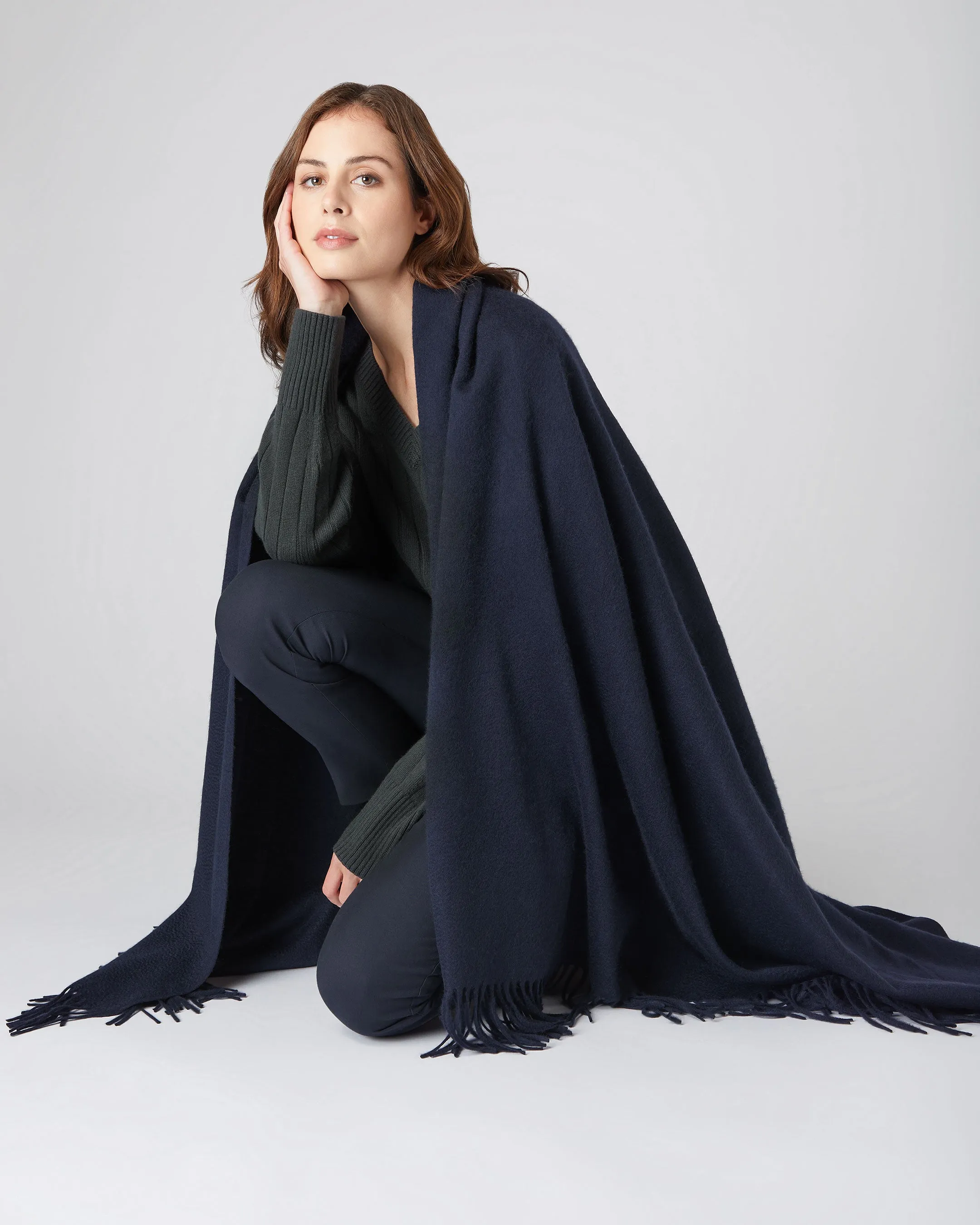 Unisex Woven Cashmere Blanket Navy Blue