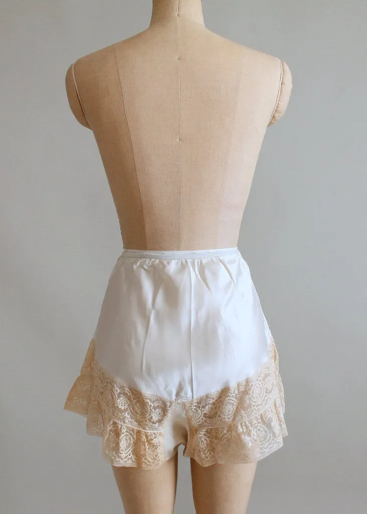 Vintage 1930s Ivory Rayon and Lace Tap Pants NOS