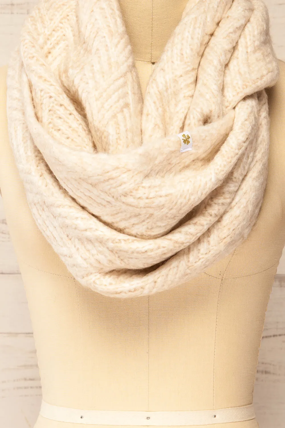 Vonderbone | Beige Knit Infinity Scarf