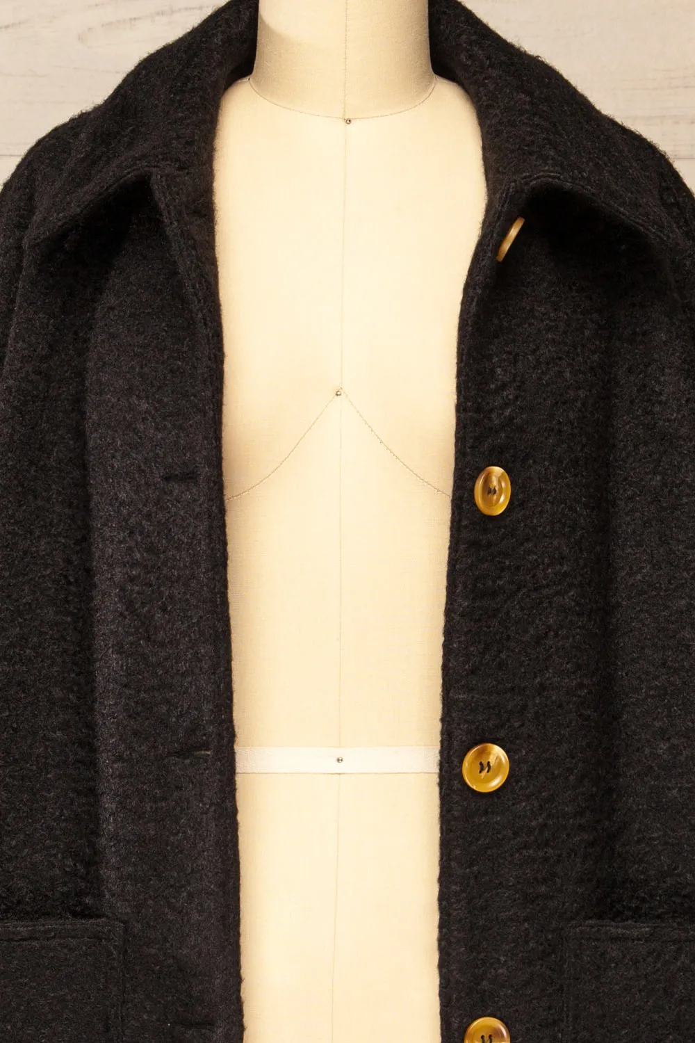 Wayward Black | Long Coat w/ Large Pockets